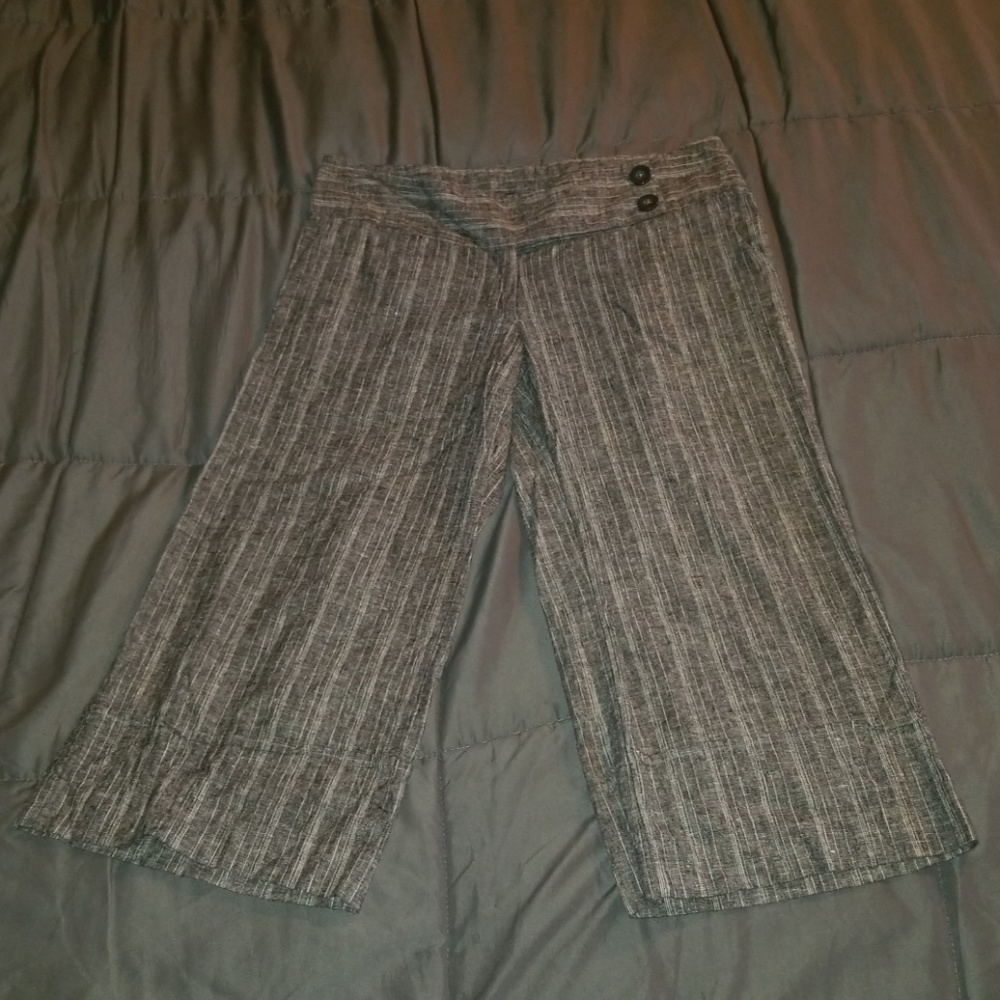 Dress capris